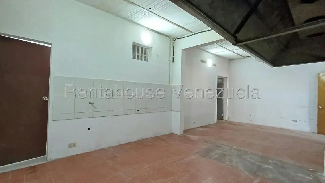 Local Comercial en Venta en Los Olivos Nuevos, Aragua - 27