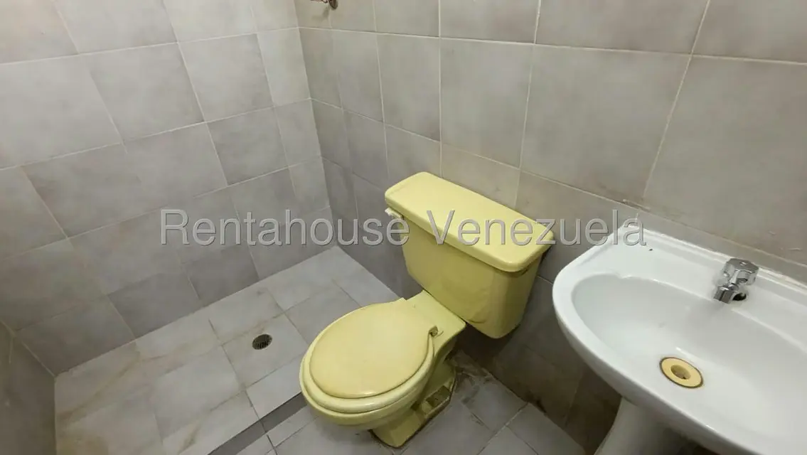 Local Comercial en Venta en Los Olivos Nuevos, Aragua - 29