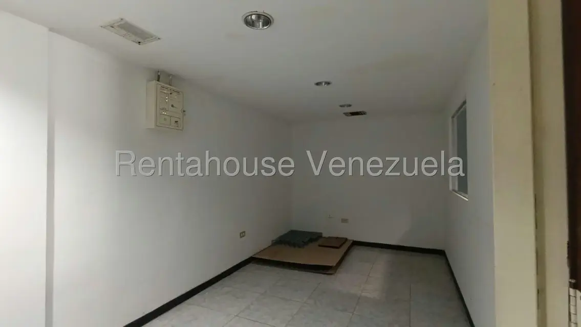 Local Comercial en Venta en Los Olivos Nuevos, Aragua - 74