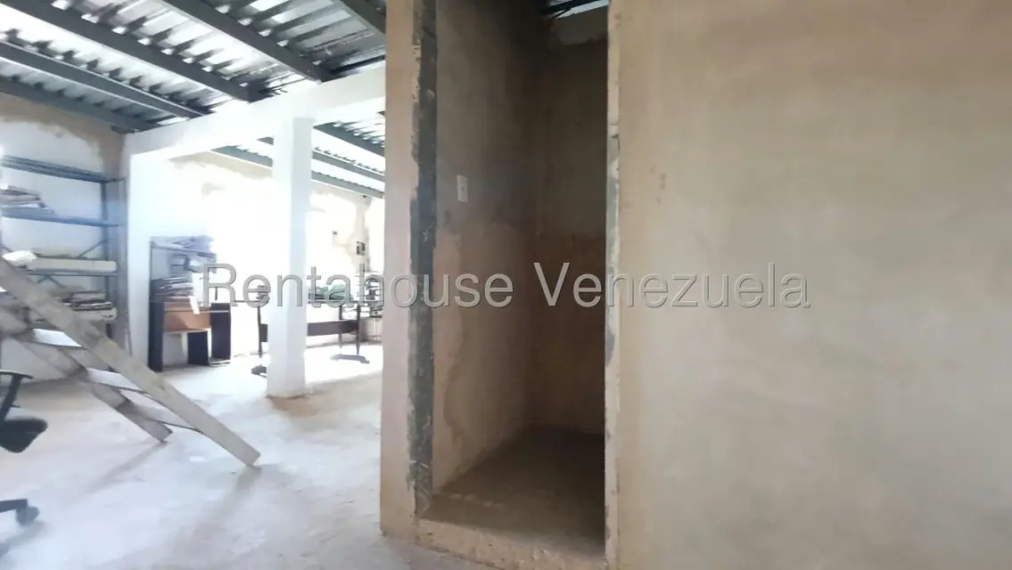 Local Comercial en Venta en Los Olivos Nuevos, Aragua - 94