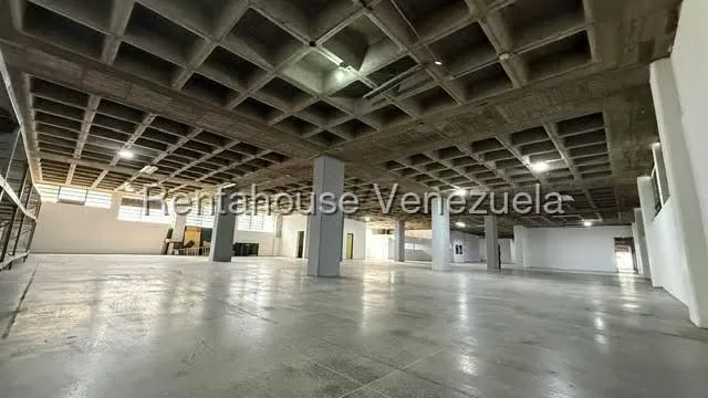 Galpon - Deposito en Alquiler en Los Ruices Sur, Distrito Metropolitano - 9