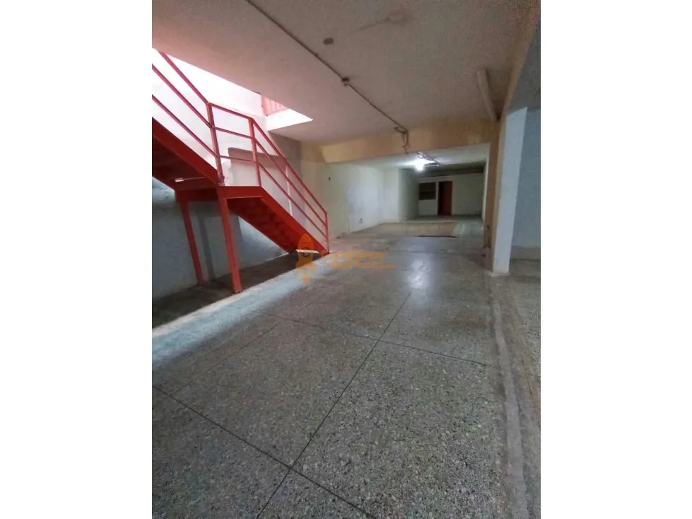 Alquiler Local Comercial, av Las Ferias, ubicacion privilegiada - 6