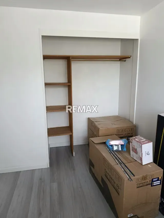 Hermoso Apartamento Remodelado en la Paz - 6