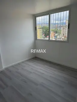 View 10