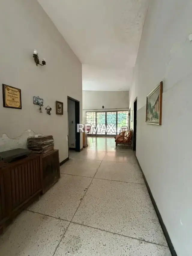 Venta de Casa Excelente Ubicación en La Floresta