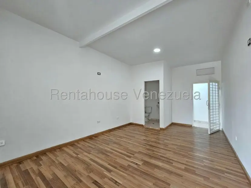 Comercial (Local Comercial) en Alquiler en Nueva Segovia, Lara