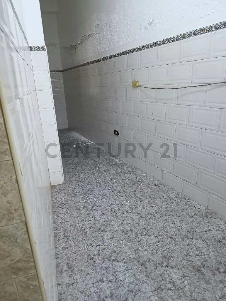 VENTA DE EXCLUSIVA QTA. MULTIFAMILIAR EN ALTA FLORIDA - 34