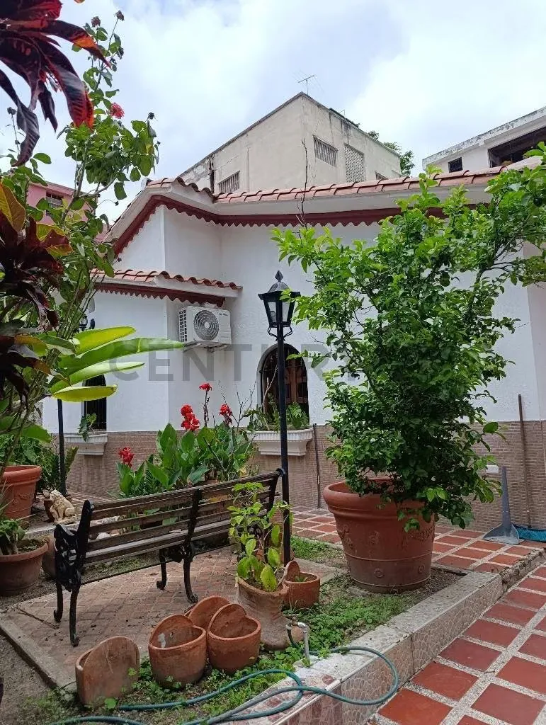VENTA DE EXCLUSIVA QTA. MULTIFAMILIAR EN ALTA FLORIDA - 53