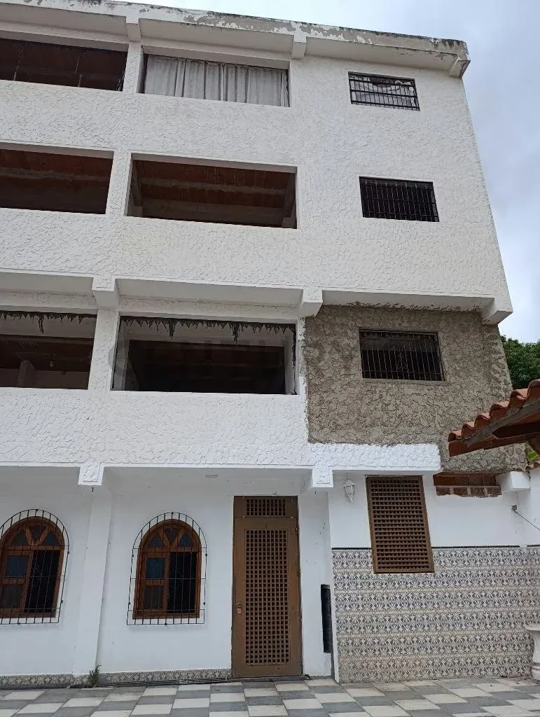 VENTA DE EXCLUSIVA QTA. MULTIFAMILIAR EN ALTA FLORIDA - 60