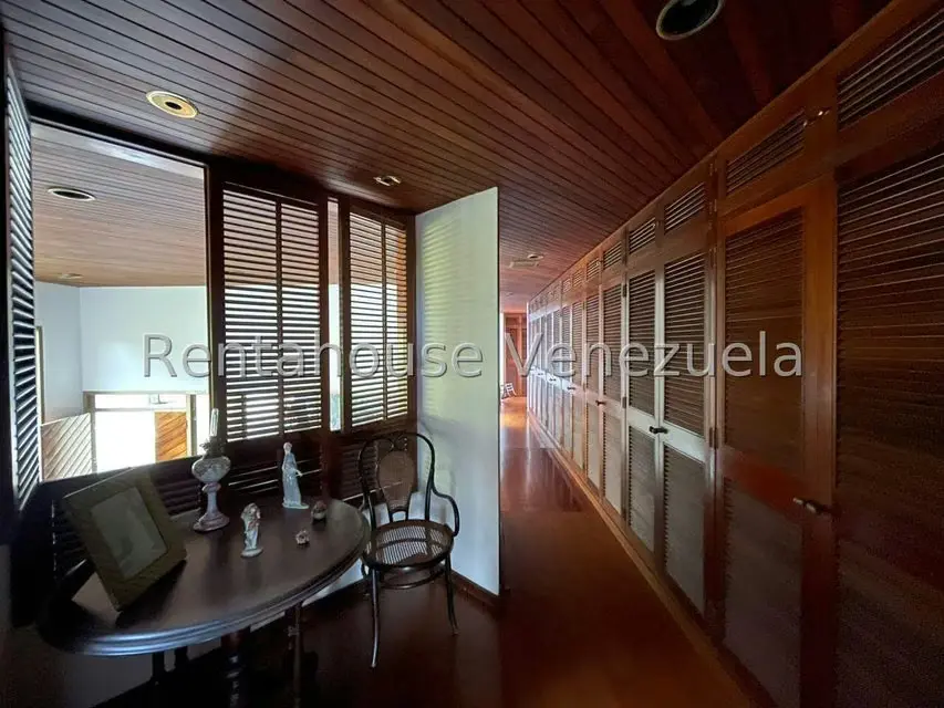 Casa (Multipes Niveles) en Venta en Oripoto, Distrito Metropolitano - 18