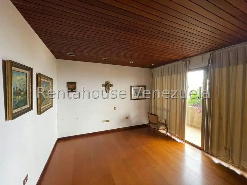 Casa (Multipes Niveles) en Venta en Oripoto, Distrito Metropolitano - 19