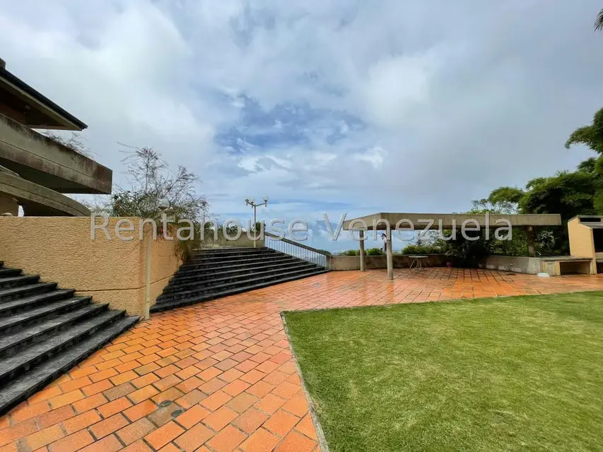 Casa (Multipes Niveles) en Venta en Oripoto, Distrito Metropolitano - 34