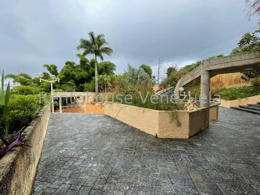 Casa (Multipes Niveles) en Venta en Oripoto, Distrito Metropolitano - 35
