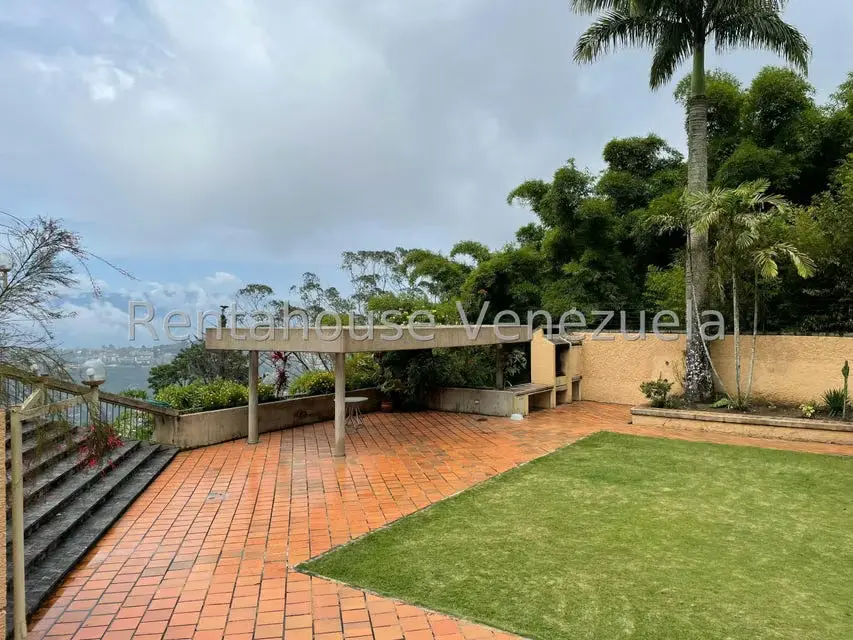 Casa (Multipes Niveles) en Venta en Oripoto, Distrito Metropolitano - 39