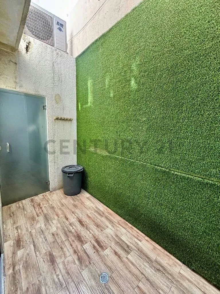 En venta hermoso Townhouse en Lake Village Lecheria - 8