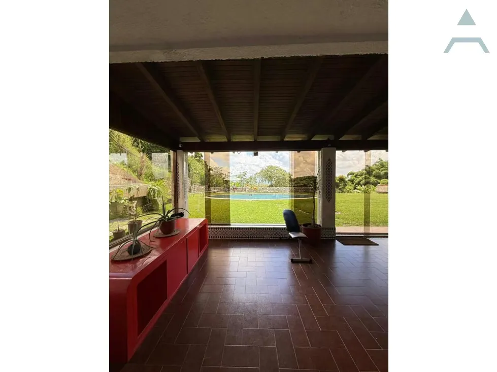 Se vende casa 2500m² 3h+2s/3b+2s/10e Alto Hatillo - 2