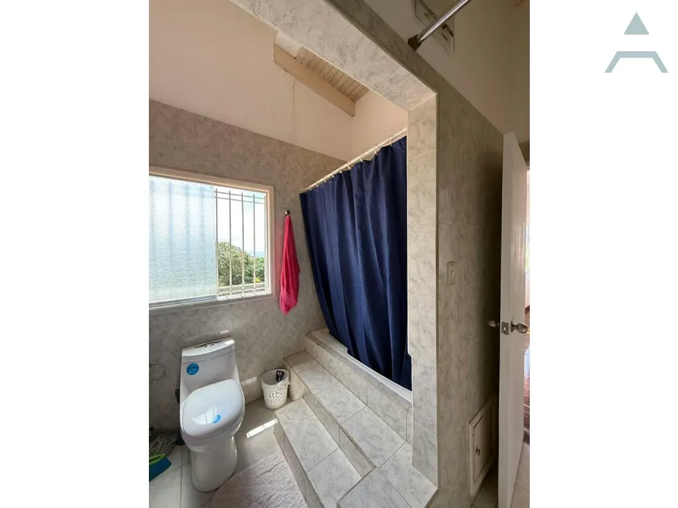 Se vende casa 2500m² 3h+2s/3b+2s/10e Alto Hatillo - 4