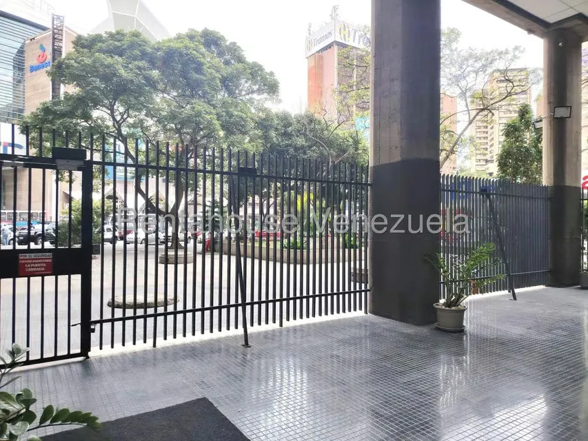 Apartamento (1 Nivel) en Venta en La California Norte, Distrito Metropolitano - 2
