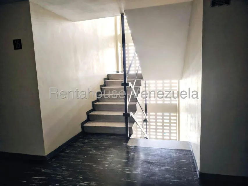 Apartamento (1 Nivel) en Venta en La California Norte, Distrito Metropolitano - 22