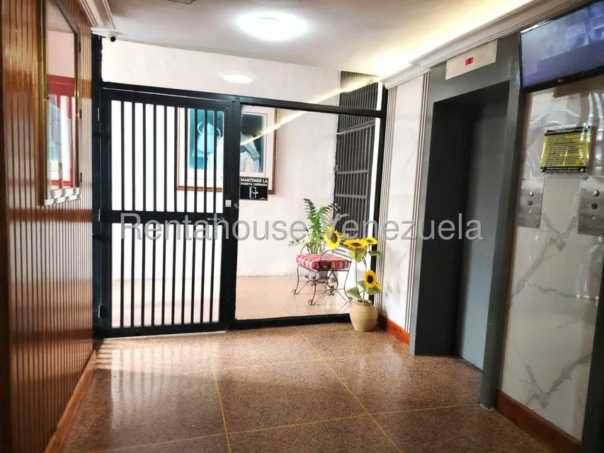 Apartamento (1 Nivel) en Venta en La California Norte, Distrito Metropolitano - 4