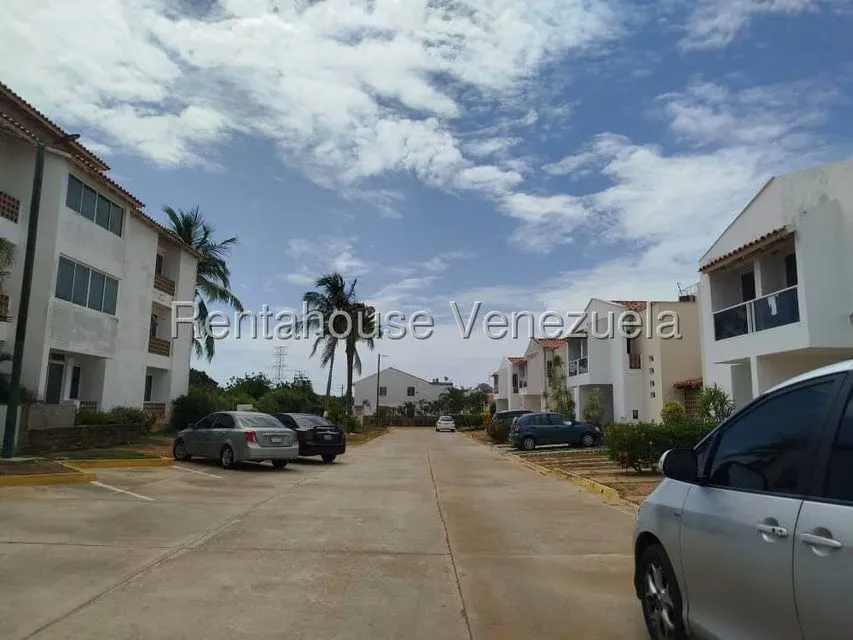 Apartamento (1 Nivel) en Venta en Sector San Lorenzo, Nueva Esparta - 5