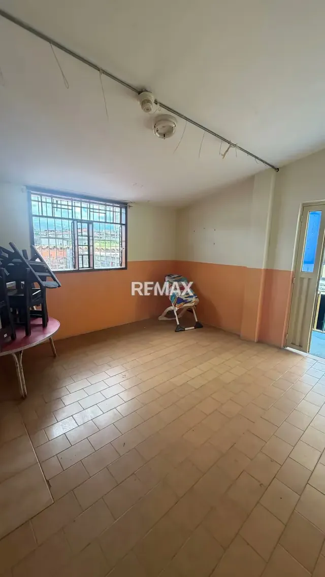 Casa para depósito - 11