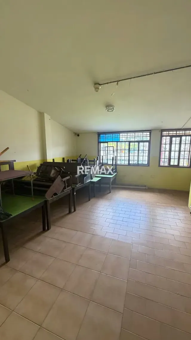 Casa para depósito - 10