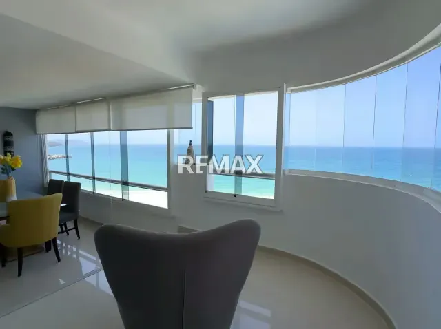 APARTAMENTO MODERNO EN EDIFICIO CARACOLA, RESIDENCIAS PLAYA MORENO, CON PISCINA - 10
