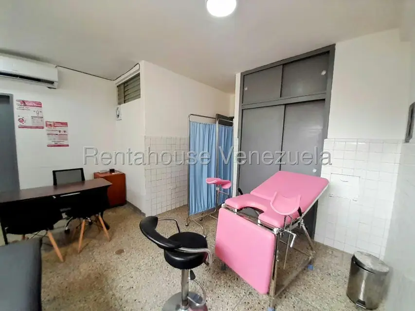 Consultorio Medico en Alquiler en Centro, Lara - 19