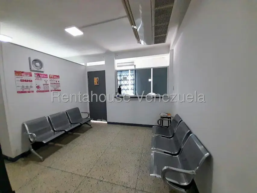 Consultorio Medico en Alquiler en Centro, Lara - 2