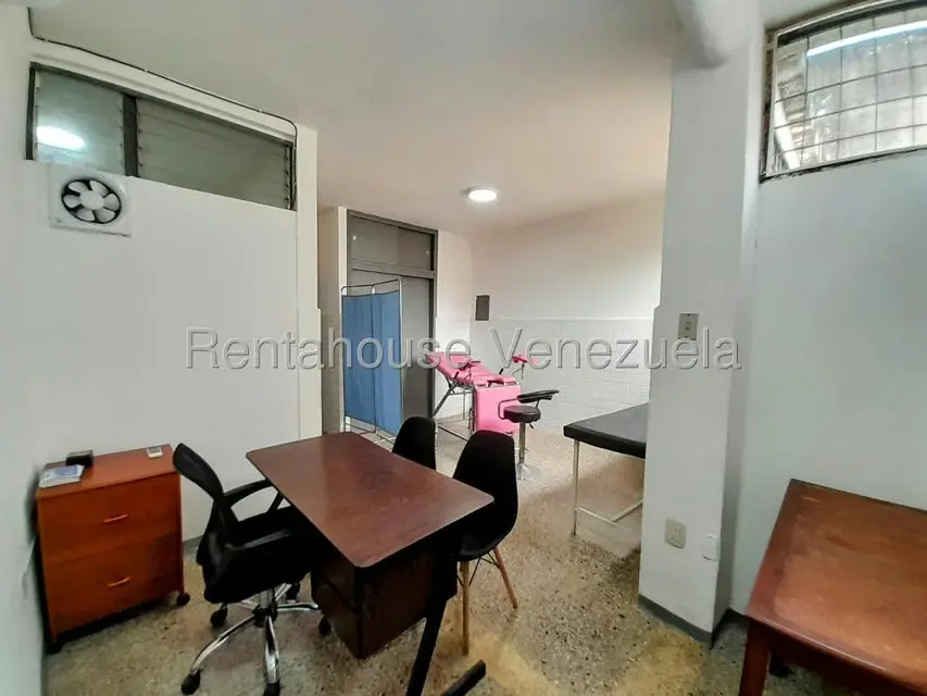 Consultorio Medico en Alquiler en Centro, Lara - 21