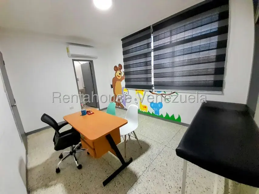 Consultorio Medico en Alquiler en Centro, Lara - 26