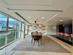 View 10