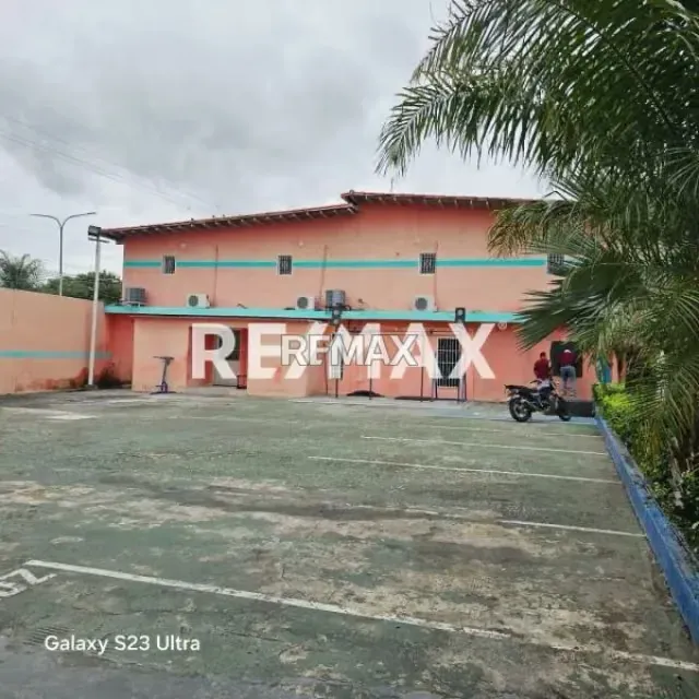Hotel Posada Turística en venta ubicada en la entrada del municipio fácil acceso por la autopista - 8
