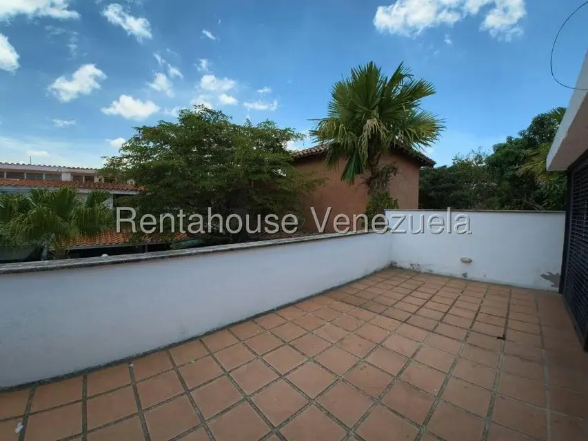 Casa (Duplex) en Venta en La Trinidad, Distrito Metropolitano - 42