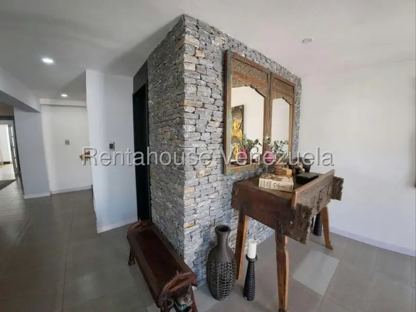 Casa (Duplex) en Venta en La Trinidad, Distrito Metropolitano - 6