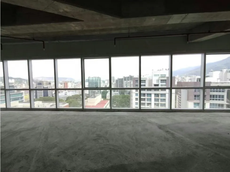 Vendo/alquilo oficina 438m2 Campo Alegre 6490 - 7