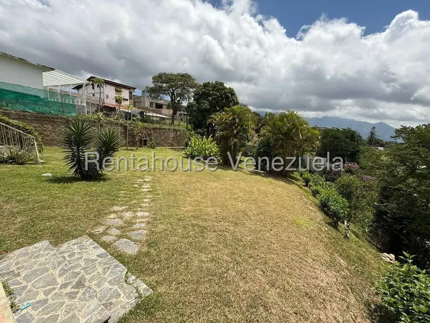Casa (Multipes Niveles) en Venta en Cumbres de Curumo, Distrito Metropolitano - 13