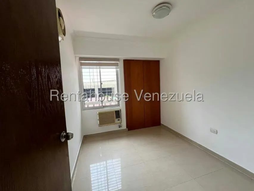 Apartamento (1 Nivel) en Alquiler en Los Mangos, Carabobo - 8
