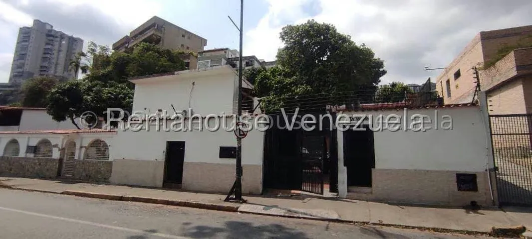 Local Comercial en Alquiler en Colinas de Bello Monte, Distrito Metropolitano
