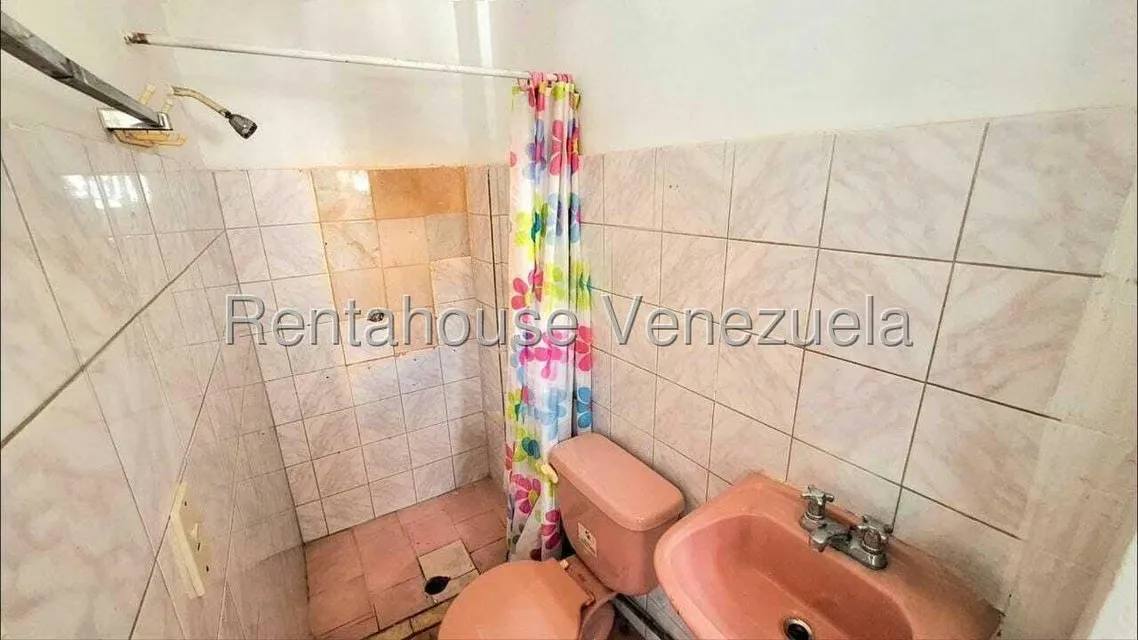 Local Comercial en Alquiler en Colinas de Bello Monte, Distrito Metropolitano - 7