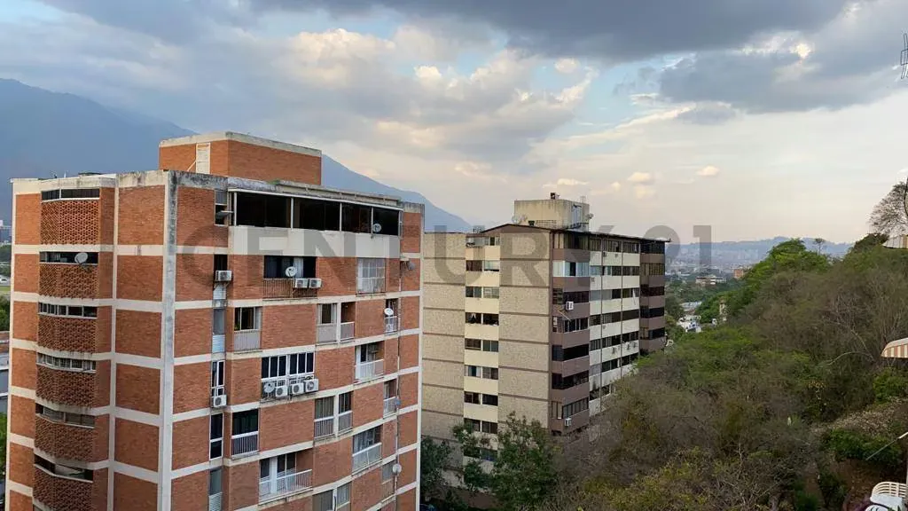 Apartamento en URB. CHUAO con vista al Avila - 11