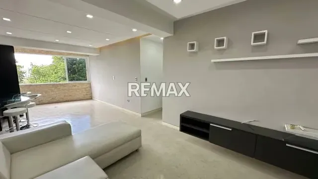 EN VENTA: Apartamento en Res. Gran Parque II – Valles de Camoruco - 4