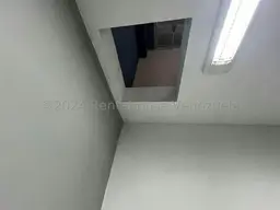 View 10