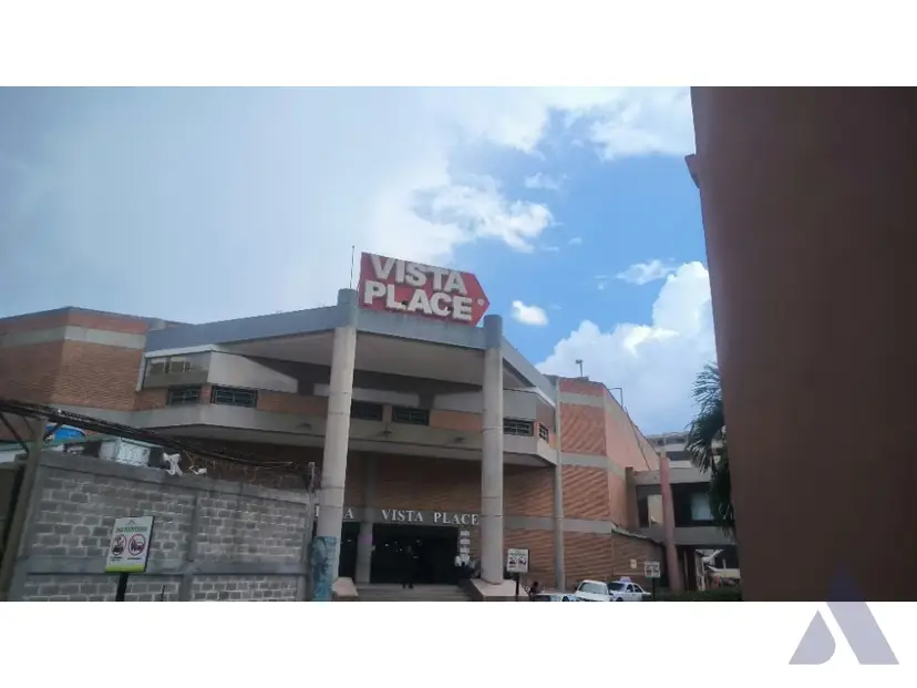 Alquilo local 125m2 Buenaventura Guatire