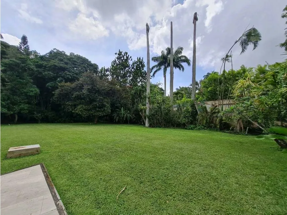 Vendo mansion 950m2 Valle Arriba 8160