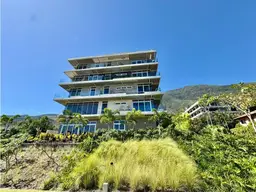 View 16