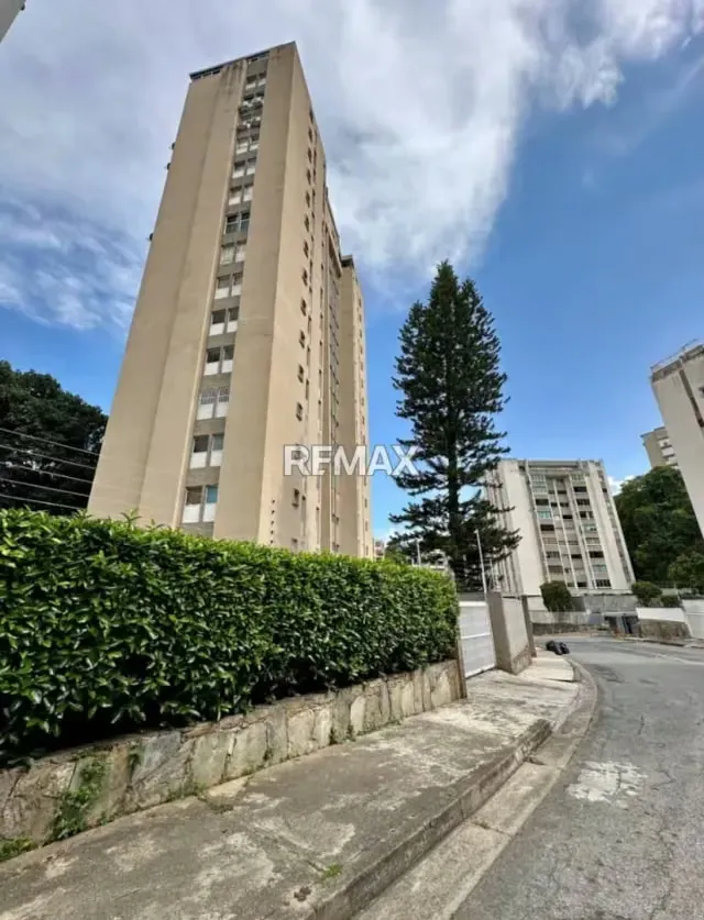 ALQUILER DE APARTAMENTO EN SANTA ROSA DE LIMA