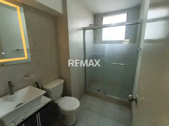ALQUILER DE APARTAMENTO EN SANTA ROSA DE LIMA - 7