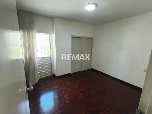 ALQUILER DE APARTAMENTO EN SANTA ROSA DE LIMA - 9